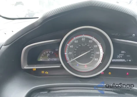 2014 Mazda Mazda3 I Touring z USA, uszkodzony, nr VIN JM1BM1V72E1119890